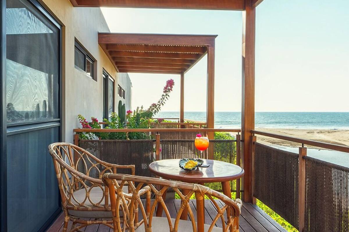 Luxury Room, 1 Queen Bed (Encanto Suite) | Terrace/patio
