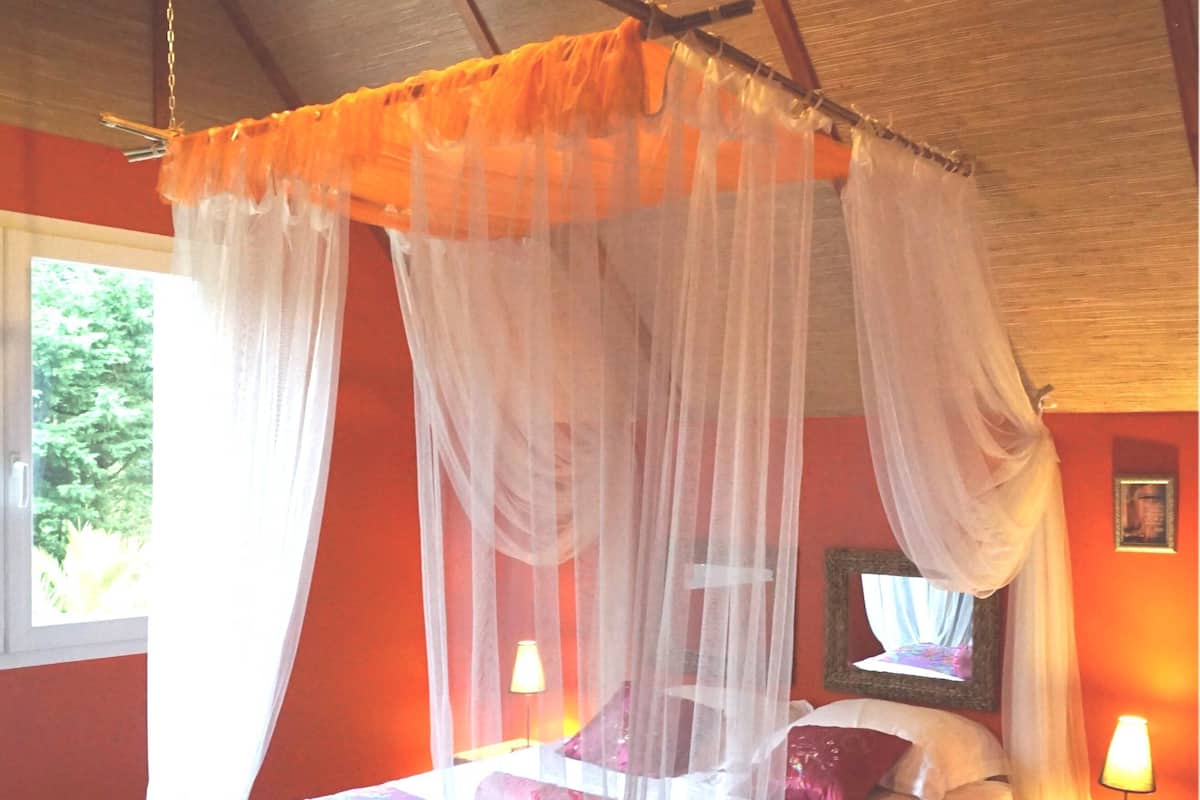 Comfort Room | Premium bedding, pillowtop beds, individually decorated