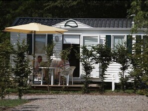 Mobile Home, 2 Bedrooms | Terrace/patio