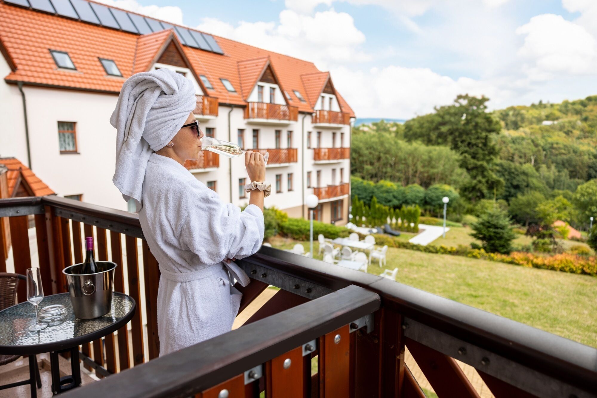 Superior Double or Twin Room, Balcony | Hypo-allergenic bedding, in-room safe, desk, laptop workspace