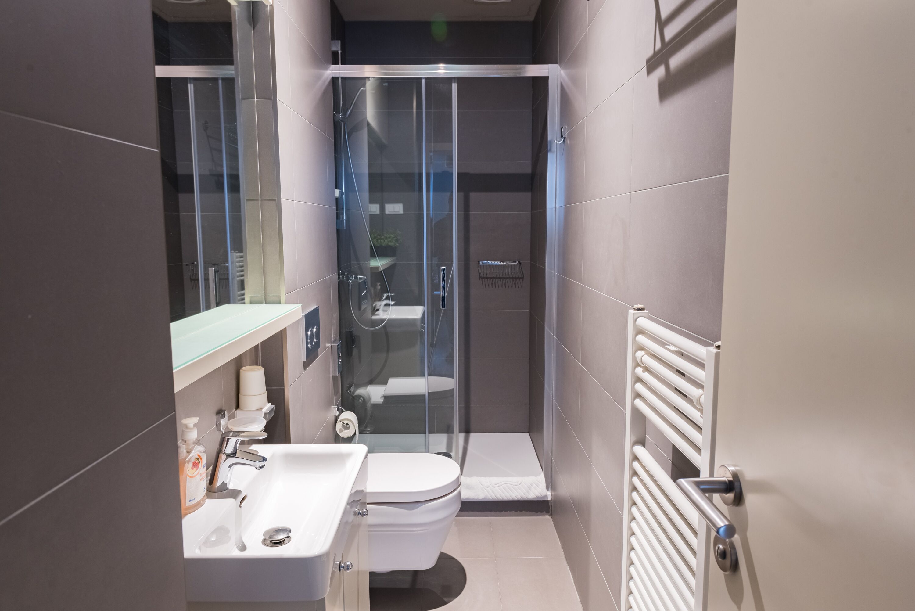 Comfort Studio | Bathroom
