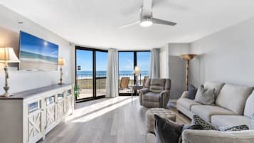 Una televisión, un reproductor de DVD