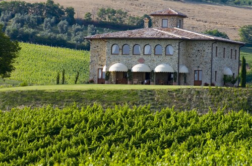 Luxury Villa with private pool and Estate Winery in Umbria
