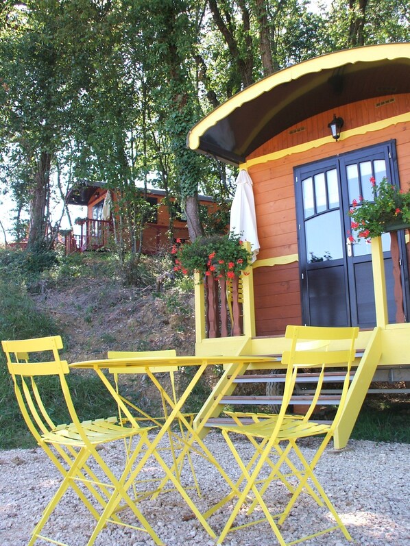 Property grounds - Come and recharge your batteries in the heart of the Gers (Estipouy)