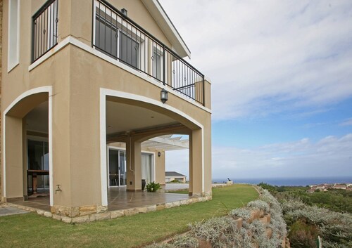 Forecastle, Knysna, George