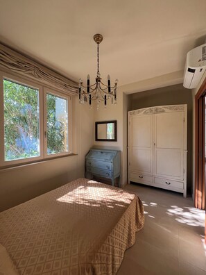 2 Schlafzimmer, Bügeleisen/Bügelbrett, Reisekinderbett, kostenloses WLAN