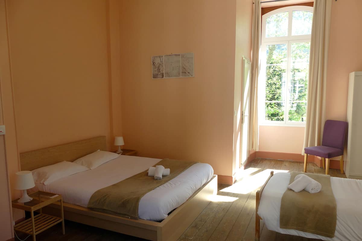 Triple Room | Individually decorated, individually furnished, free WiFi, bed sheets