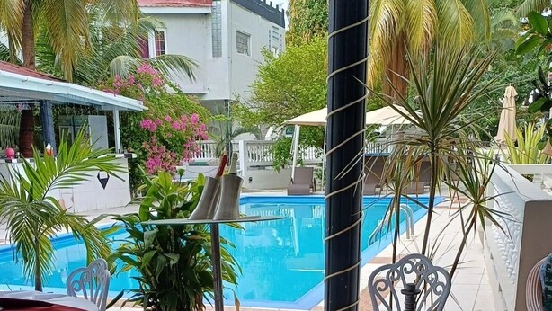 Breakfast, lunch and dinner served - Bay Heights Bed and Breakfast (Gros Islet)
