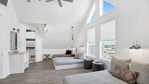 8 chambres, fer et planche à repasser, Wi-Fi gratuit, draps fournis