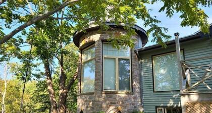 Oceanfront Oasis Tranquility Apartment