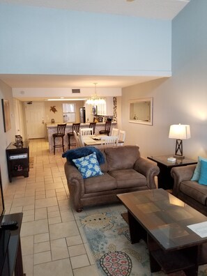 Smart-TV, DVD-Player