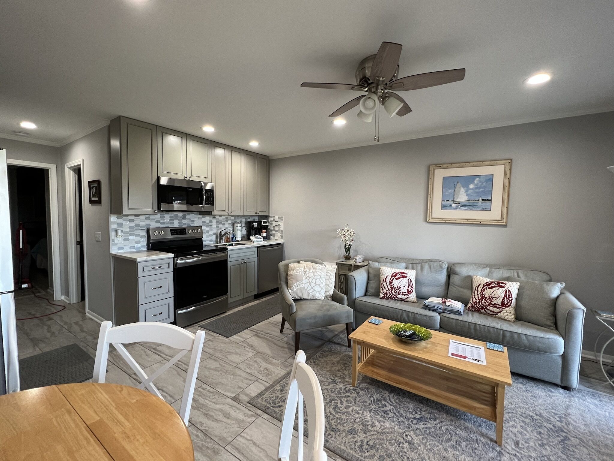 This is the one! C314—remodeled, clean well-stocked, & comfy—Close to elevator
