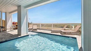 Outdoor pool, a heated pool