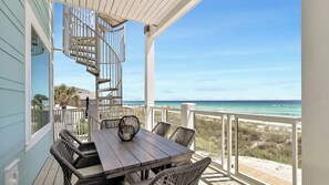 Outdoor dining - "Stay Salty" Perfect Beachfront Home w/ Pool (Panama City Beach)