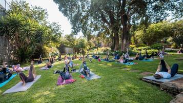 พื้นที่เล่นสำหรับเด็ก