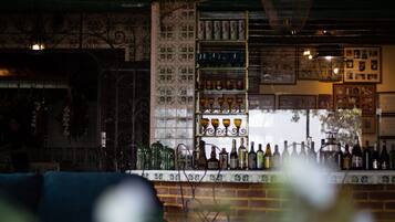 Bar (en la propiedad)