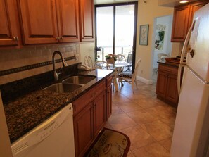 Fridge, microwave, oven, stovetop - 2 bedroom, 2 bathroom condominium located at Surfside Resort (Miramar Beach)