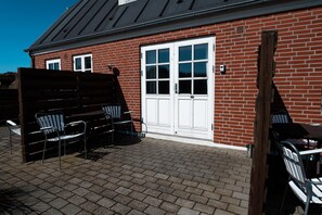 Outdoor dining - Klitgaarden - lejl. 32 (Henne)