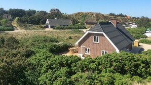 Exterior - Porsehuset - Three Bedroom House, Sleeps 7 (Henne)