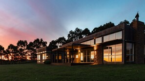 Exterior - Tall Trees Country Escape (FOSTER)