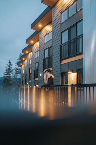 Basecamp Resorts Revelstoke