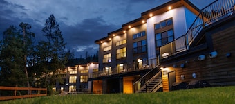 Basecamp Resorts Revelstoke
