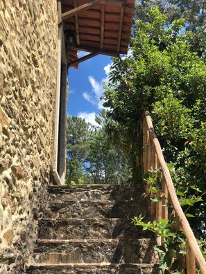 Property grounds - Rustic and modern Villa (Castanheira de Pêra)