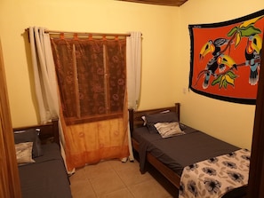 2 Schlafzimmer, Zimmersafe, kostenloses WLAN, Bettwäsche