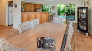 บ้านพัก (4 Bedrooms) | ครัวส่วนตัว | เครื่องล้างจาน