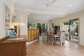 Maison (4 Bedrooms) | Cuisine privée