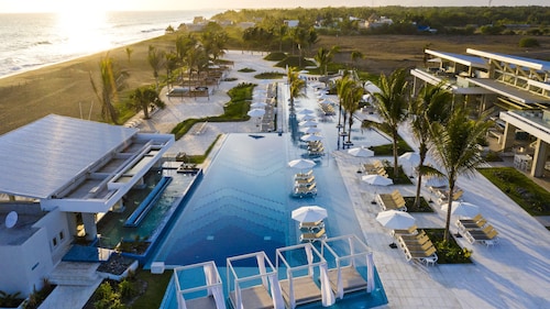 Oceana Resort & Conventions - All Inclusive