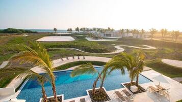 In-room safe, desk, blackout drapes, soundproofing