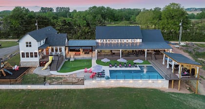 5 King Masters, Pool, Putting Green, Hot Tub, Playset, Gameroom, Gym