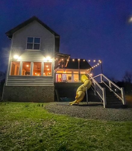 Farmhouse: Waterfront+Slide+Swings+V-ball+FirePit