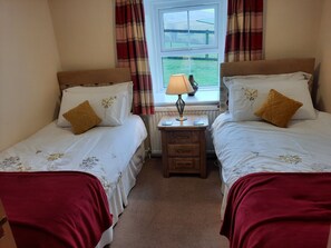 2 bedrooms, WiFi, bed sheets