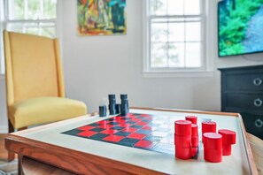 Spielezimmer