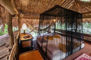 1 habitación y ropa de cama