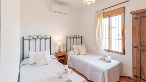 5 bedrooms, iron/ironing board, travel cot, WiFi