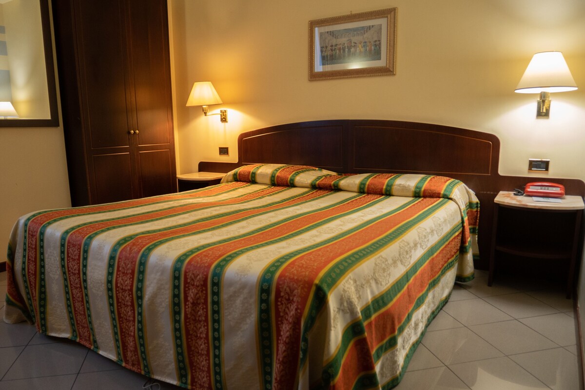 Minibar, in-room safe, desk, soundproofing