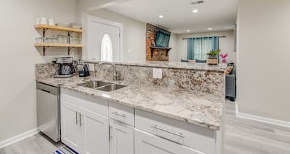 Modern home with 5 bedrooms 2.5 bathroom and 2 full kitchens.