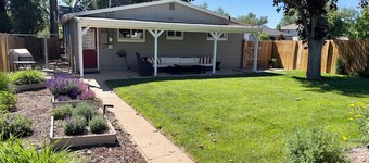 Gorgeous, renovated 1930s bungalow in Englewood!