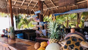 Breakfast, lunch and dinner served - Camping Lunas Bar (Mahahual)
