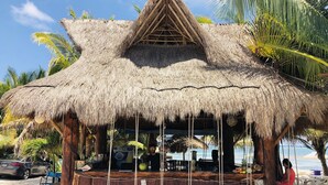Beach bar - Camping Lunas Bar (Mahahual)