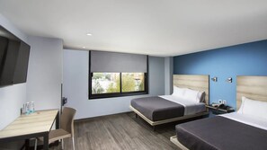 Standaard kamer, 2 queensize bedden, niet-roken | Pillowtop-bedden, een kluis op de kamer, een bureau