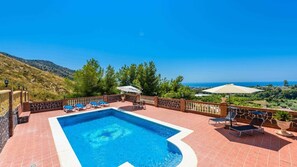 Pool - Villa Martín Nerja by Ruralidays (Málaga)