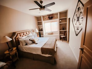 4 bedrooms, desk, iron/ironing board, free WiFi