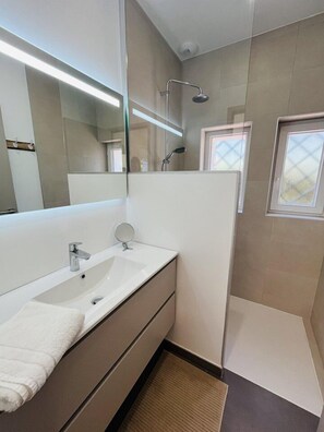 Dusche