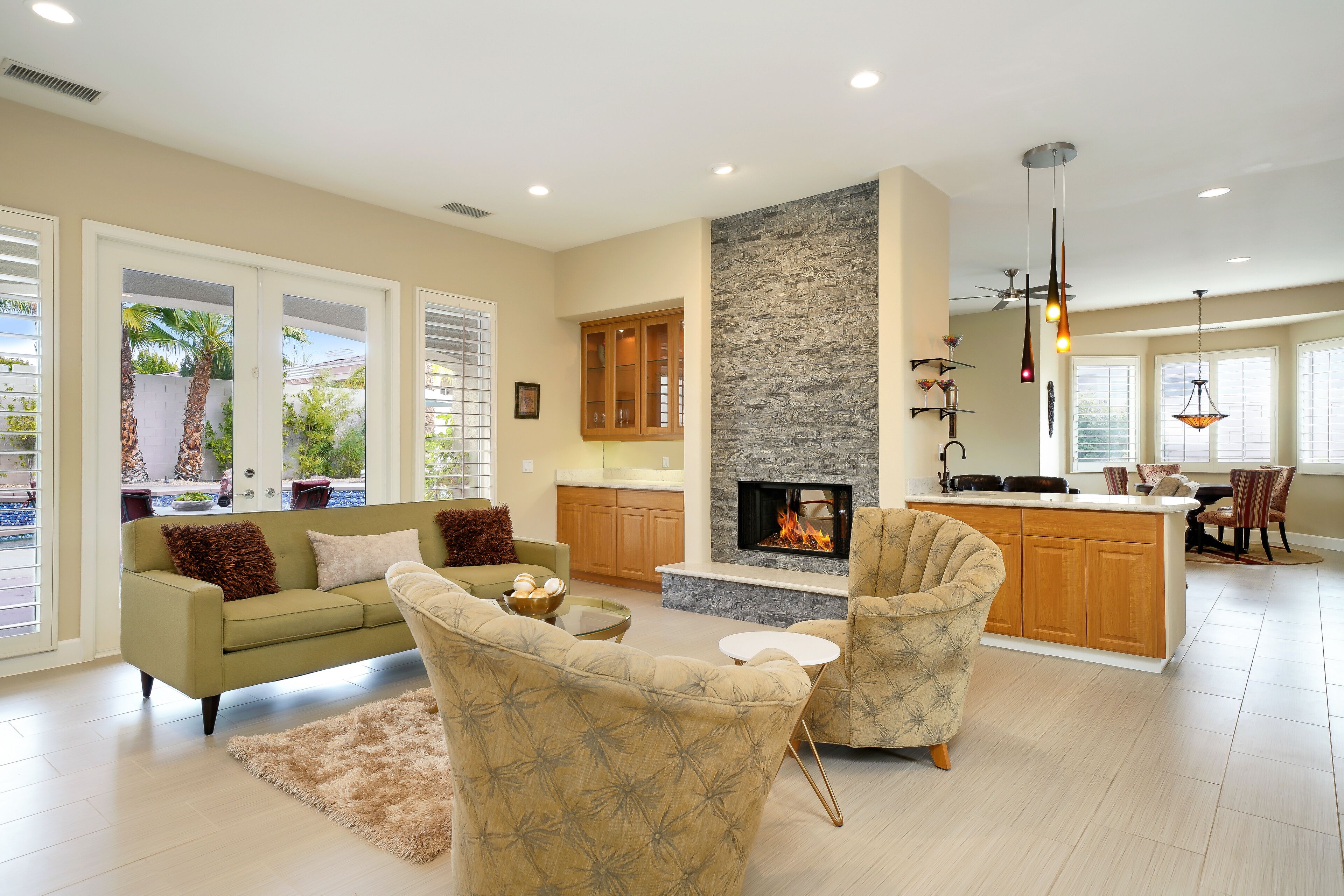 Living Room Pic 2