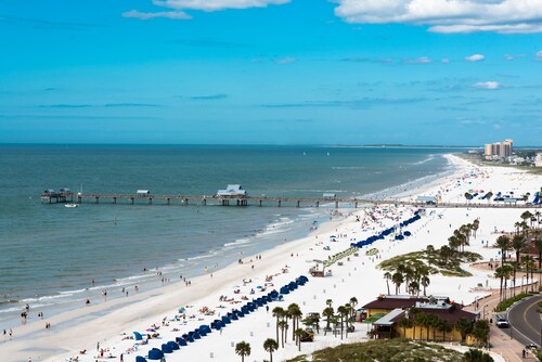 PROMO PRICES - POOL VIEW - CLEARWATER BEACH - FREE WI-FI/PARKING