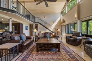 TV, fireplace, DVD player, books - Luxury Mountain Chalet with Elevator & Hot Tub, Dog Friendly (Durango)